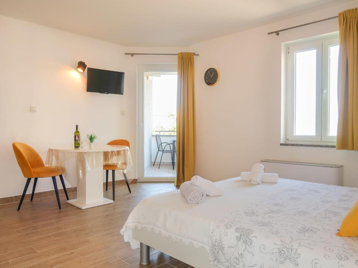 Apartment Marija - Vrb100 By Interhome Vrbnik Zewnętrze zdjęcie